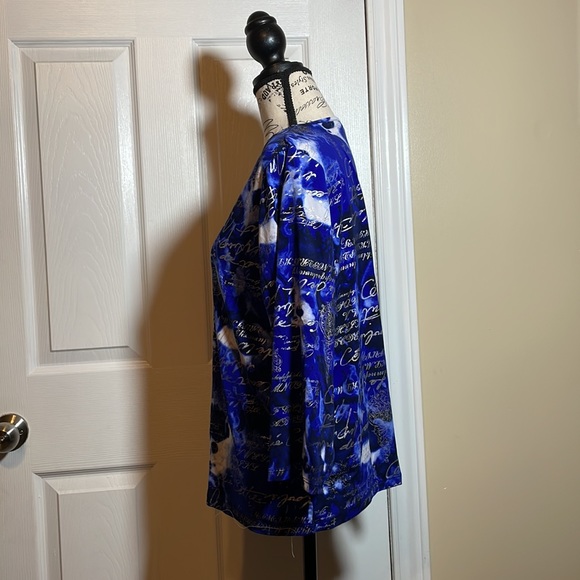 Women’s 3/4 sleeve top - Picture 3 of 8